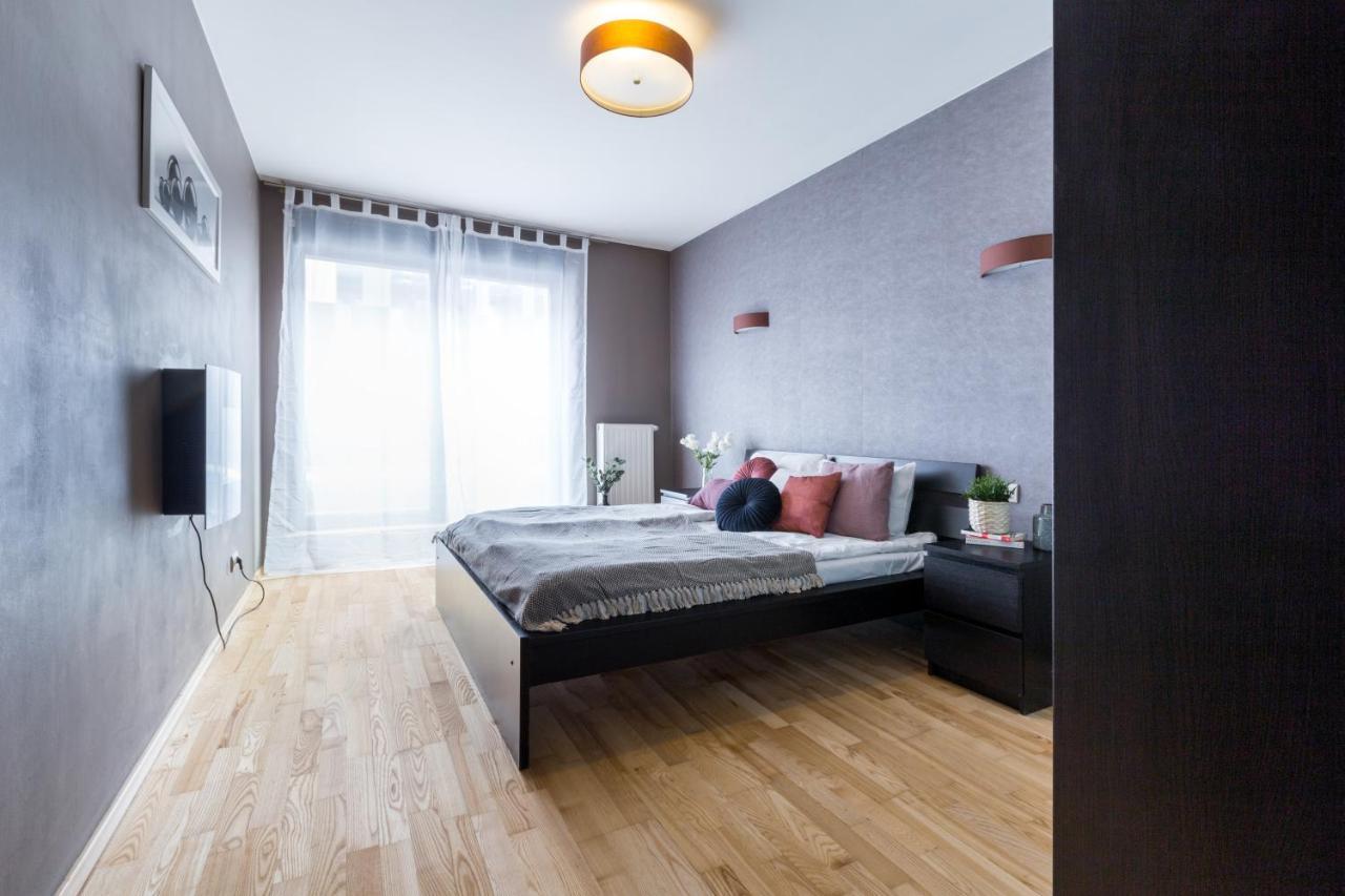 Friendhouse Apartments Angel City Krasków Exterior foto